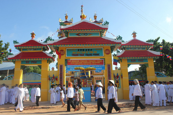 Caodai Thanh Phước commune inaugurates a new oratory 